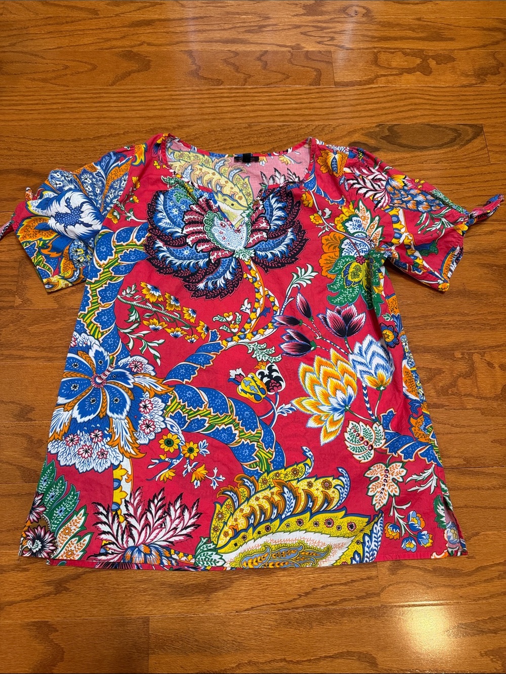 Women's Vibrant Red Floral Print Top